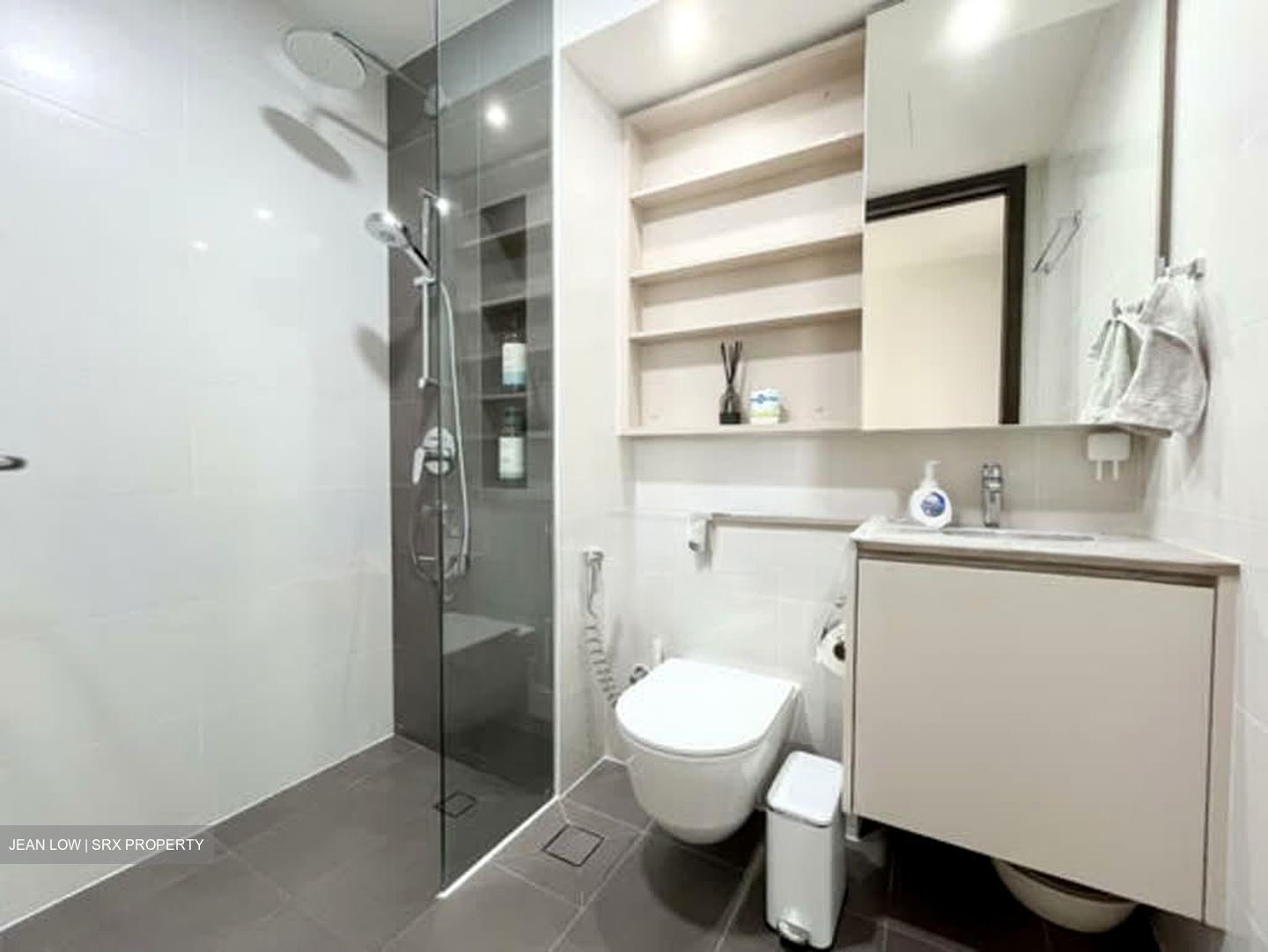 The Gazania (D19), Condominium #554572681